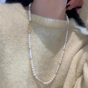 ชุดไข่มุกธรรมชาติอเนกประสงค์สำหรับใส่ทำงาน ขนาด 10-11 มม. แบบเกี่ยวหู 9-10 มม. ทรงกลม ไร้ตำหนิ พร้อมสร้อยคอทอง 18K และเงินแท้ - Product Image 2