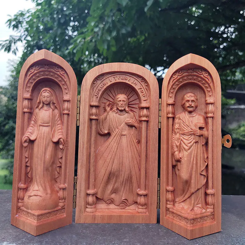 KOMI Misah Liturgy 3箱の芸術品と工芸品のディスプレイイエスの聖母マリアヨーザーは教会のディスプレイを運ぶ