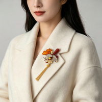 Bros Rumbai Ginkgo Miao Buatan Tangan Oriental dengan Batu Akik Merah dan Zirkon untuk Mantel, Cheongsam, Hiasan Sehari-hari