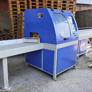 Máquina de corte transversal CNC de alta velocidad con escáner para eliminación automática de nudos y manchas azules en madera, con optimización de corte. - Product Image 5