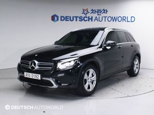 Documents complets Mercedes Benz GLC 2.2 TDI SUV 2016 2017 Diesel Automatique 4MATIC AWD Faible coût d'entretien SUV familial fiable - Product Image 3