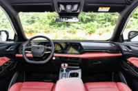 Tout nouveau Changan X5 PLUS 1.5T 7DCT Essence FWD LHD SUV compact