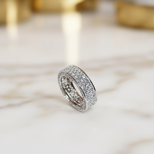 Bague de luxe en or blanc et diamant pour femme, diamants naturels de coupe ronde brillante, couleur G, alliance, modèle F1662 - Product Image 2