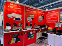 Étui de jeu vidéo personnalisé avec conception de stockage sécurisée pour console Nintendo Switch et accessoires sac de voyage 2025 nouveau modèle