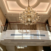 Poteau d'escalier métallique personnalisé en gros, monopoteau pour projets de balustrades d'escalier de villas, hôtels et entrepreneurs