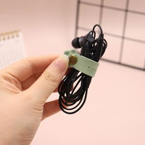Cute Cat Paw Pu Leather Winder Holder <b>Mini</b> Travel Cord Organizer Reusable Cable Straps - Product Image 4