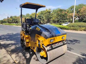 Nuevo <span class=keywords><strong>Rodillo</strong></span> Vibratorio de Doble Tambor de Alta Eficiencia XMR403 de 4 Toneladas de China |   Compactación Profunda y Uniforme para Asfalto y Capas Base - Product Image 2
