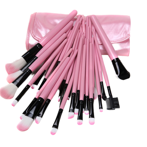 Set de 12 Brochas de Maquillaje de Marca Blanca: Brochas Planas, en Abanico y para Delineador de Ojos, Kit de Herramientas Cosméticas - Product Image 1