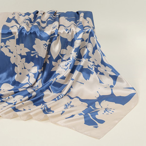 Europe and the United States Hot Print 90*90cm square <b>Scarf</b> <b>Silk</b> <b>Scarf</b> Soft Light Luxury Headscarf - Product Image 4