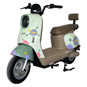 Motos très vendues pour les trajets en ville, motos pratiques et légères. Motocyclette - Product Image 1