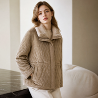 Veste en cuir élégante avec garniture en fourrure, manteau matelassé court cintré pour femme, pour le bureau et le quotidien