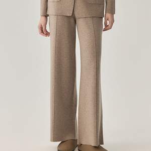 Lässige und Vielseitige Damen Schafwolle Gerade Geschnittene Weite Hose Warme Weiche Leggings Lose Kaschmir-Wollhose - Product Image 4