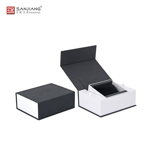 Custom Logo Watch Gift Box Magnetic Paper Cardboard Eco friendly Jewelry Packaging Box