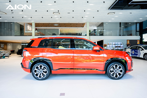GAC AION V 650 km, Vehículo Eléctrico para Adultos, Modelo SUV de Alta Gama, Nuevo Auto para Exportación, Múltiples Colores Disponibles para Selección, Volante a la Izquierda - Product Image 5