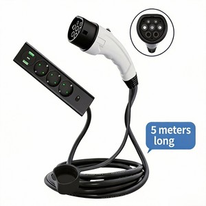 Adaptateur V2L Type 2 AC 16A 220V Dé<span class=keywords><strong>chargeur</strong></span> <span class=keywords><strong>de</strong></span> voiture électrique avec prise Adaptateur <span class=keywords><strong>de</strong></span> <span class=keywords><strong>chargeur</strong></span> Type 2 <span class=keywords><strong>pour</strong></span> les voitures électriques standard européennes - Product Image 1