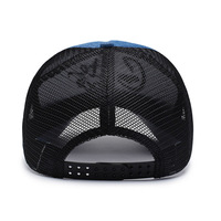 Casquette Trucker Bicolore Jean Rose Vif, Broderie Motif Vache Mignonne, 6 Panneaux Bord Courbé Été, Usine Certifiée BSCI, Vente en Gros