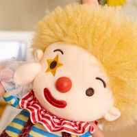 Peluche Clown Mignonne, Poupée en Peluche Douce, Cheveux Jaunes, Rembourrage Coton PP, 31-50cm, OEM ODM Personnalisé, Cadeau d'Anniversaire pour Enfants, Décoration de Fête