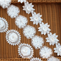 Zèle en gros couleurs personnalisées 3D fleur broderie strass cristal paillettes perles blanc dentelle garniture pour vêtements accessoires
