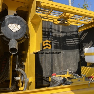 Excavadora de cadenas KOMATSU PC160 de segunda mano: Compatible con una amplia gama de accesorios para una gran versatilidad en el lugar de trabajo - Product Image 4