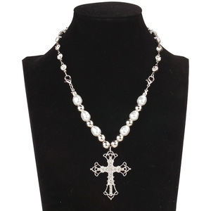 Collar de Perlas con Cruz Dorada y Colgante de Cristal, Joyería para Mujer de Uso Diario - Product Image 4