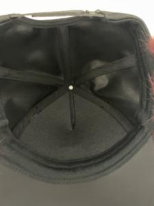 หมวกเบสบอลหนัง PU 6แผงสไตล์วินเทจหมวกปิดหูปักด้วยมือพร้อมขนลักษณะเนื้อผ้าทั่วไป - Product Image 6