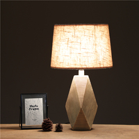 Lampe de chevet en résine de luxe, base géométrique à facettes, abat-jour, décoration d'intérieur, lampe de bureau
