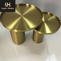 Mobilier de luxe pour le salon en acier inoxydable au design italien table centrale en métal doré table basse ronde