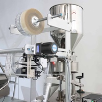 Machine d'emballage alimentaire verticale pour sachets de 5g à 250g, pour sucre, sel, grains de café torréfiés, chips de banane, collations, pour les petites entreprises