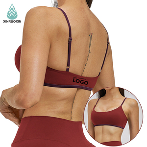 Reggiseno Sportivo Personalizzato ad Asciugatura Rapida per Donne, Top Corto da Allenamento, Senza Schienale, Imbottito, per Palestra e Corsa - Product Image 2
