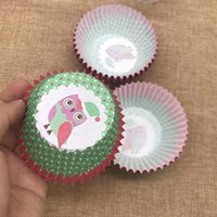 Fabrik-Großhandel Weihnachts-Eulen-Print Polka-Dot Gerüschte Muffin-Backförmchen Großpackung Fettdicht für Weihnachtsfeiertage