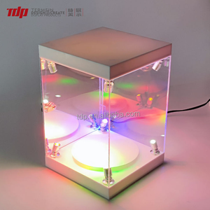 TERMEIN Boîte de présentation d'<span class=keywords><strong>action</strong></span> figures en acrylique avec éclairage LED RGB moderne et transparente, avec base rotative - Product Image 1