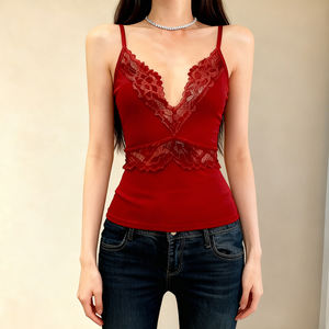 Top camisole à col en V avec dentelle rouge style sucré et épicé pour femmes, Y2K, coupe ajustée, bretelles spaghetti - Product Image 5