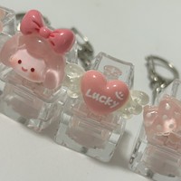 Keycap de clavier mécanique transparent avec motif de fille de dessin animé mignonne et nœud rose, porte-clés et breloques de sac