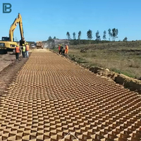 Stabilisateur de grille de gravier Geocell en plastique HDPE extérieur nid d'abeille Geoceldas route mur de soutènement pente modèle 3D capacité de conception PP