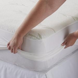 Protecteur de <span class=keywords><strong>matelas</strong></span> imperméable en jacquard de bambou, housse en <span class=keywords><strong>mousse</strong></span> unie, hypoallergénique, antibactérien, perméable à l'air - Product Image 2