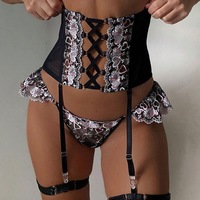 Ensemble exotique trois pièces sexy en dentelle brodée, corset à lacets, bustier amincissant, nuisette transparente pour femme