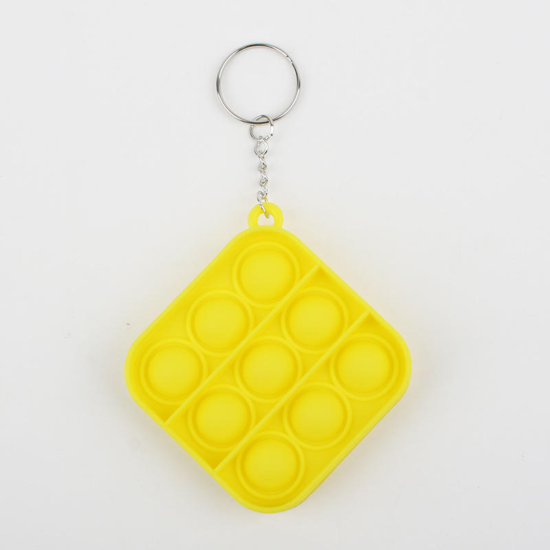 สีเหลือง