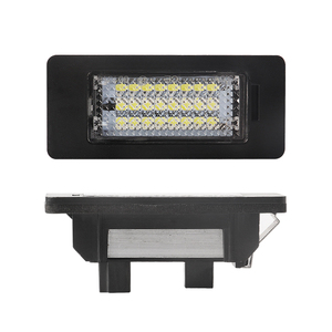 Đèn Khung Số Xe Hơi Đèn Biển Số Led Cho Bmw E82 E88 E90 E91 E92 E93 E39 E60 E61 Đèn Biển Số Led - Product Image 1