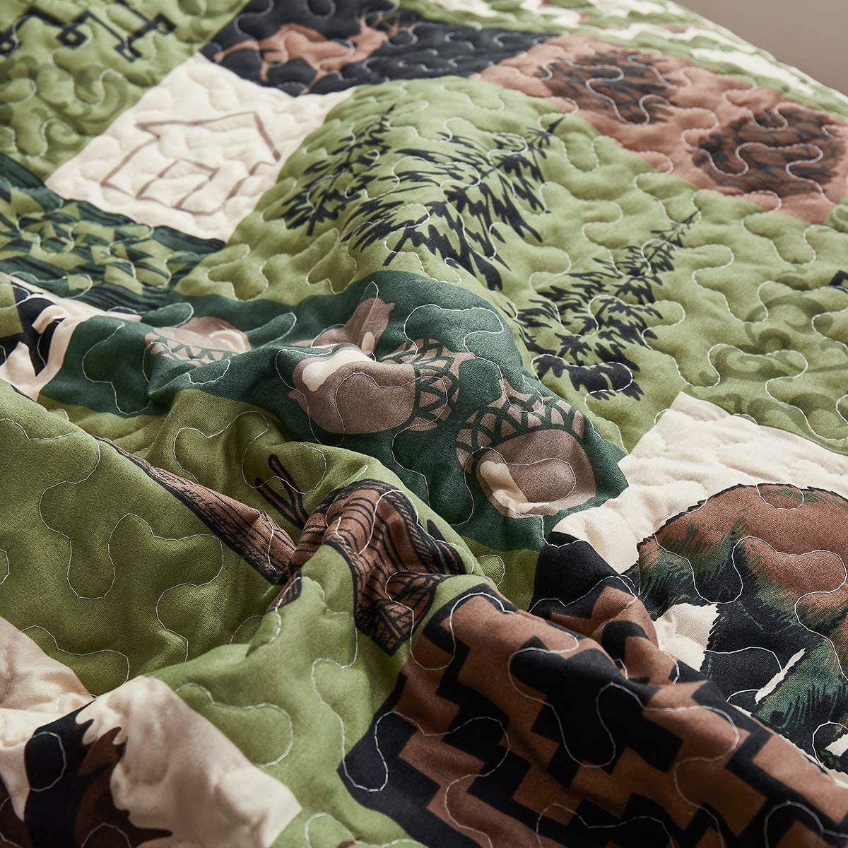 Dreams & Drapes Woodland Bear Tagesdecke – Superweiche Fleece-Bettwäsche Mit Bärenmotiv, 150x200 Cm