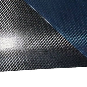 Tela de Fibra de Carbono Preimpregnada, Tejido Plano T300, Peso Medio, Uso Industrial, Resistente a Desgarros - Product Image 1