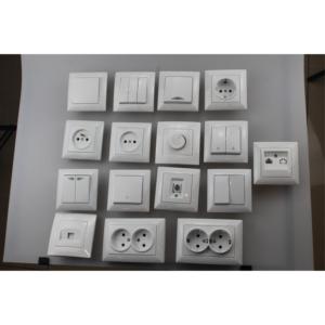Ev duvar anahtarları anahtarları ev nötr <span class=keywords><strong>2</strong></span> yollu paneli akıllı Fan klavye için Zigbee kapı Led kurulu elektrik dokunmatik <span class=keywords><strong>Iot</strong></span> anahtarı - Product Image 1
