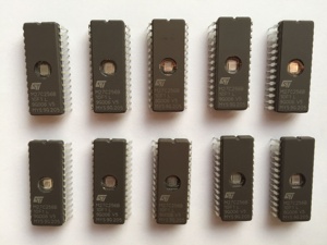 M27c51212f1 <span class=keywords><strong>New</strong></span> <span class=keywords><strong>Original</strong></span> <span class=keywords><strong>IC</strong></span> eprom 512Kbit song song cdip28 linh kiện điện tử <span class=keywords><strong>M27C512</strong></span>-<span class=keywords><strong>12F1</strong></span> - Product Image 5