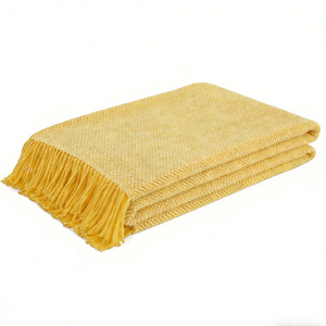 Bufanda Tejida con Flecos de Textura Clásica, Fabricada por TAIFU, Chal de Lana para Ferias de Artesanía - Product Image 1