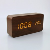 Usine en gros créatif en bois numérique affichage de la température de l'heure 3 ensembles réveil LED commande vocale horloge de décoration de Table