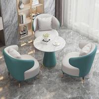 Nouvel ensemble de canapé de négociation hôtelier, table de réception simple et chaise de salon pour l'attente, idéal pour la réception de thé ou le salon.