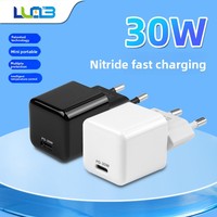 Chargeur rapide USB-C PD 30W en nitrure de gallium avec compatibilité multi-protocoles, design mini compact