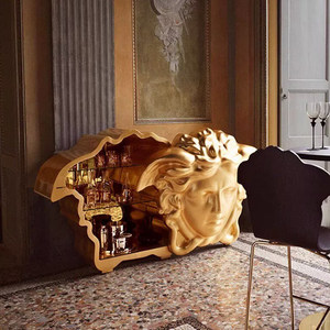 איטלקי אור יוקרה סִגְנוֹן מדוזה ארון יין דלת הזזה 3 מדפים עץ מלא זכוכית מחוסמת אחסון מלון להתאמה אישית - Product Image 4