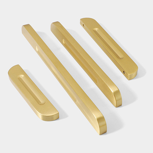 Barre <span class=keywords><strong>en</strong></span> <span class=keywords><strong>laiton</strong></span> pur <span class=keywords><strong>de</strong></span> haute qualité, barre <span class=keywords><strong>en</strong></span> <span class=keywords><strong>laiton</strong></span> cnc, poignées <span class=keywords><strong>de</strong></span> <span class=keywords><strong>porte</strong></span>, quincaillerie <span class=keywords><strong>de</strong></span> meubles, poignées d'armoire - Product Image 1
