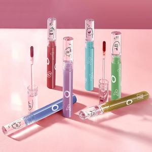 Tube de brillant à lèvres avec applicateur transparent, tube de couleur à lèvres, tubes de beurre à lèvres, brillant à lèvres en marque privée - Product Image 1