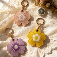 Gugu Tribe Modern Minimalist Flower Accessory Bag Charm Leather Keychain Simple Card Holder Small Pendant Gift Individually
